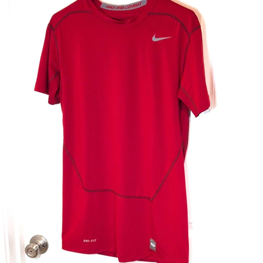 Nike Pro Combat Dri-FIT Moisture Wicking Red T-Shirt Men's Athletic Fit XL